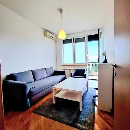 アパート Belmont Vracar